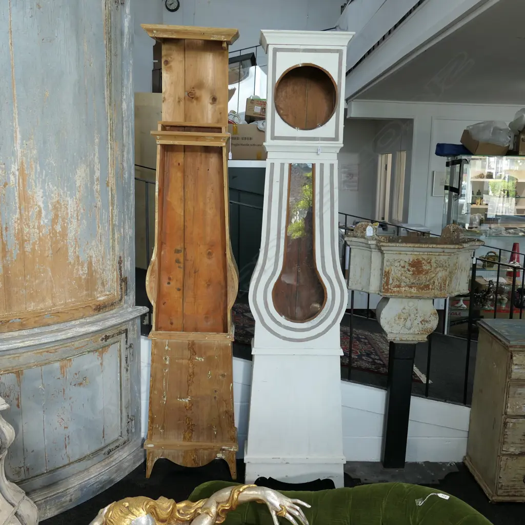 3 SCANDINAVIAN CLOCK BODIES - LARGEST H. 2400MM Image 1++