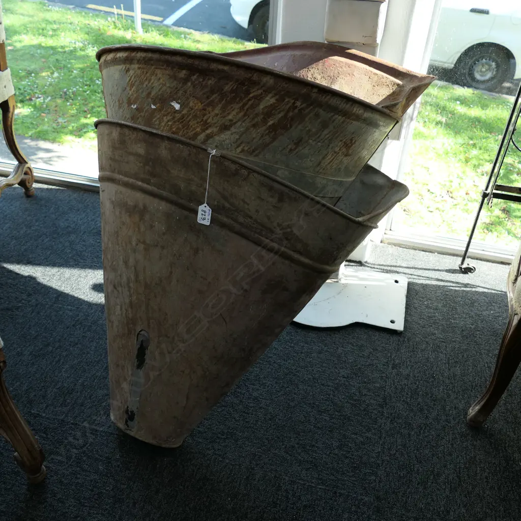 2 VINTAGE TIN FRUIT PICKERS BASKETS - LARGEST W. 690MM Image 1++