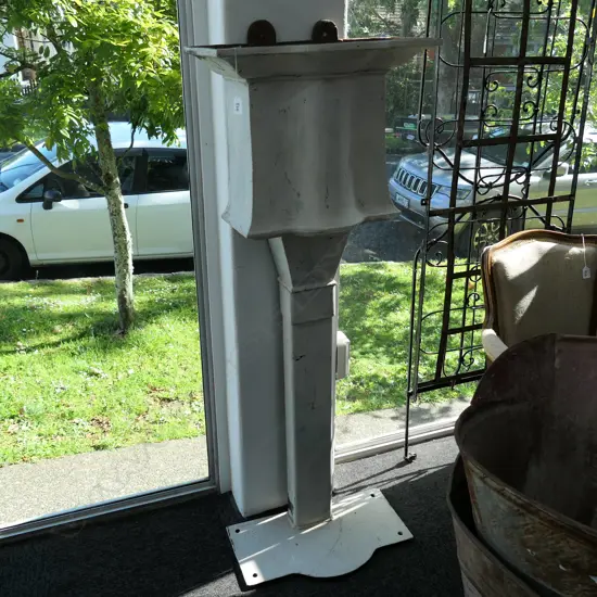 VICT. CAST IRON RAINWATER HOPPER W/ CUSTOM STAND H. INCL. STAND 1440MM