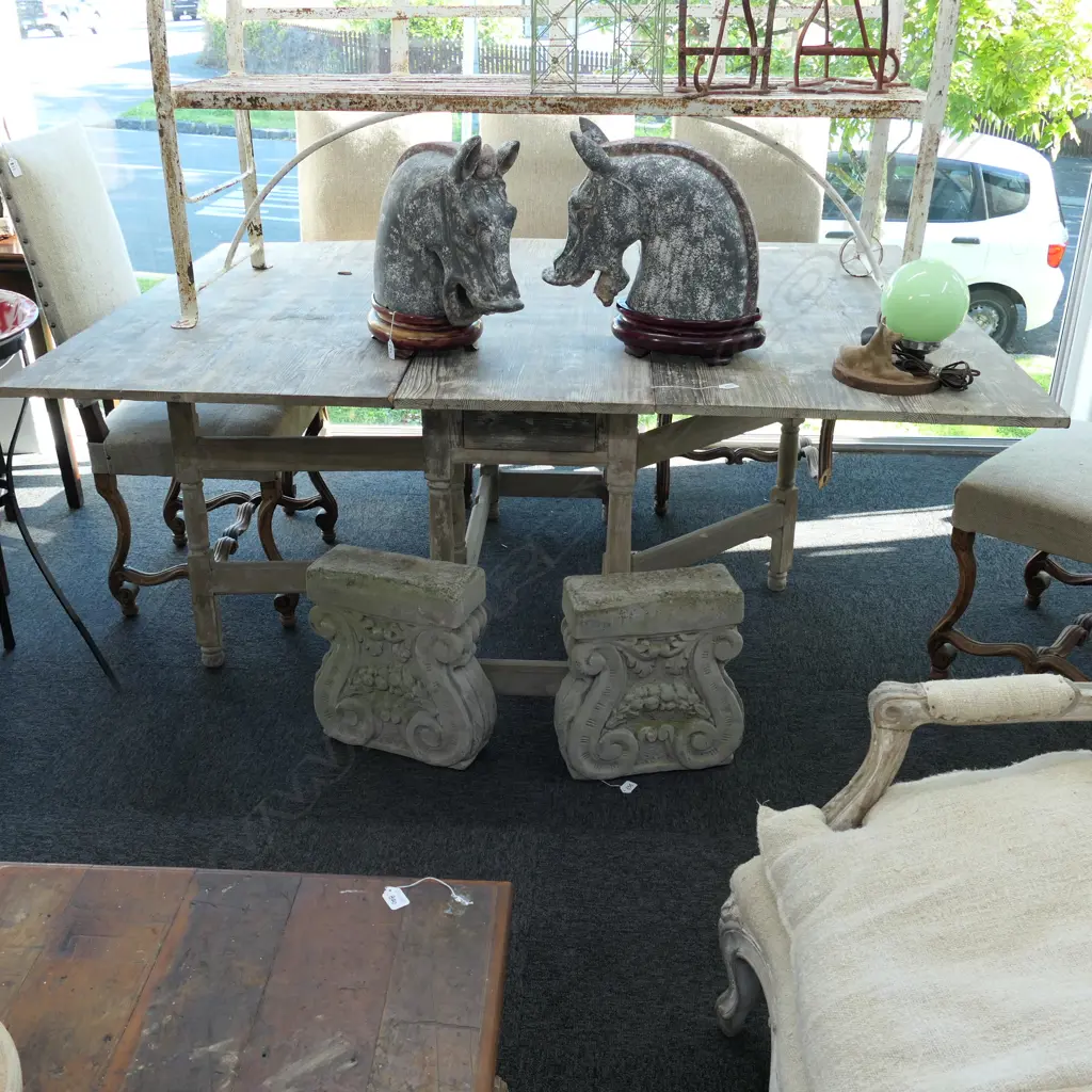 DROPSIDE PINE DINING TABLE W. 1340MM Image 1++