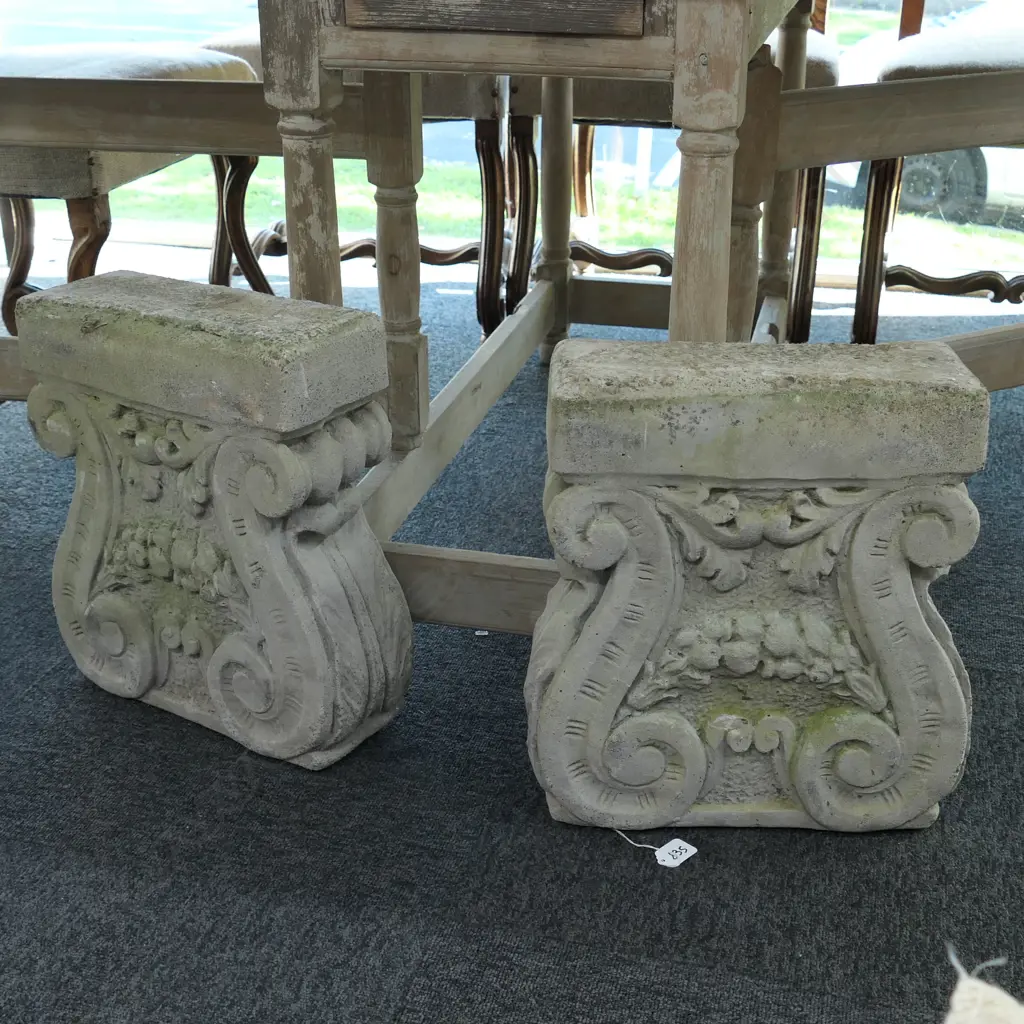 2 CONCRETE BENCH SUPPORTS / GARDEN ORNAMENTS Image 1++