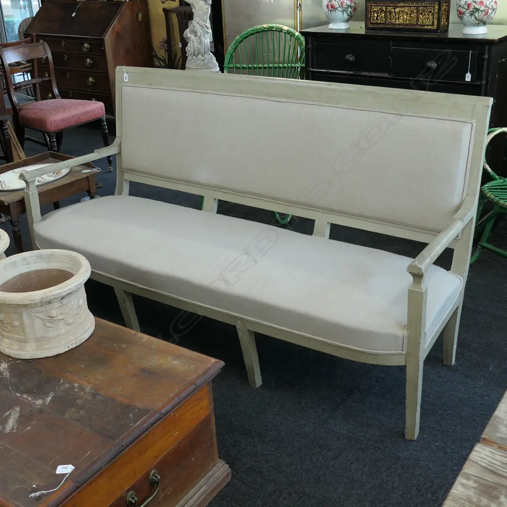 FRENCH STYLE UPHOLSTERED SETTEE W. 1740MM Image 1++