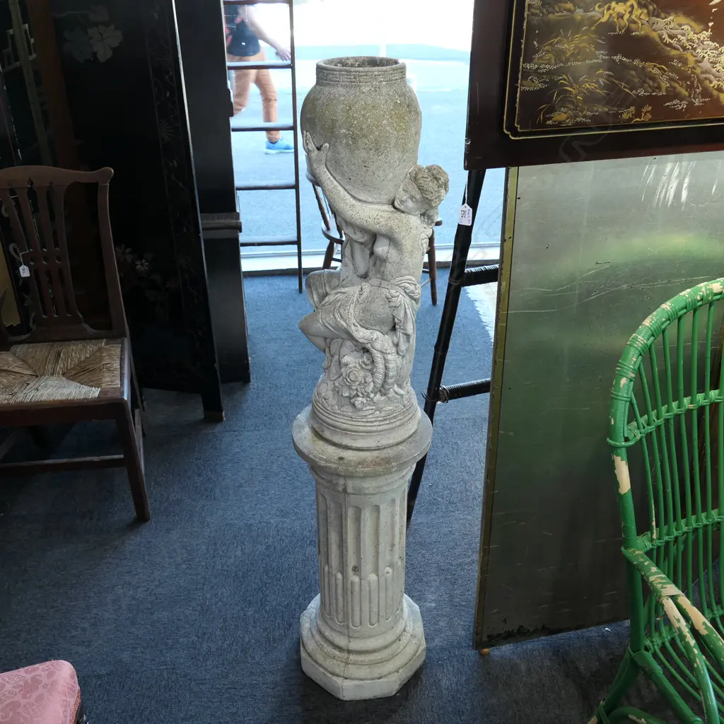 CONCRETE GARDEN STATUE ON PLINTH H 1370 MM Image 1++