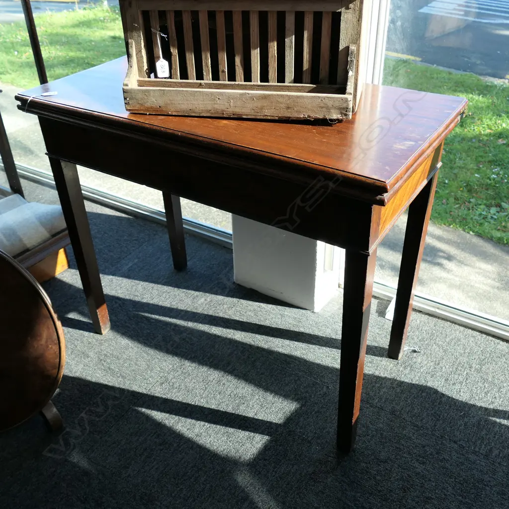 MAHOGANY CARD TABLE W. 910MM Image 1++