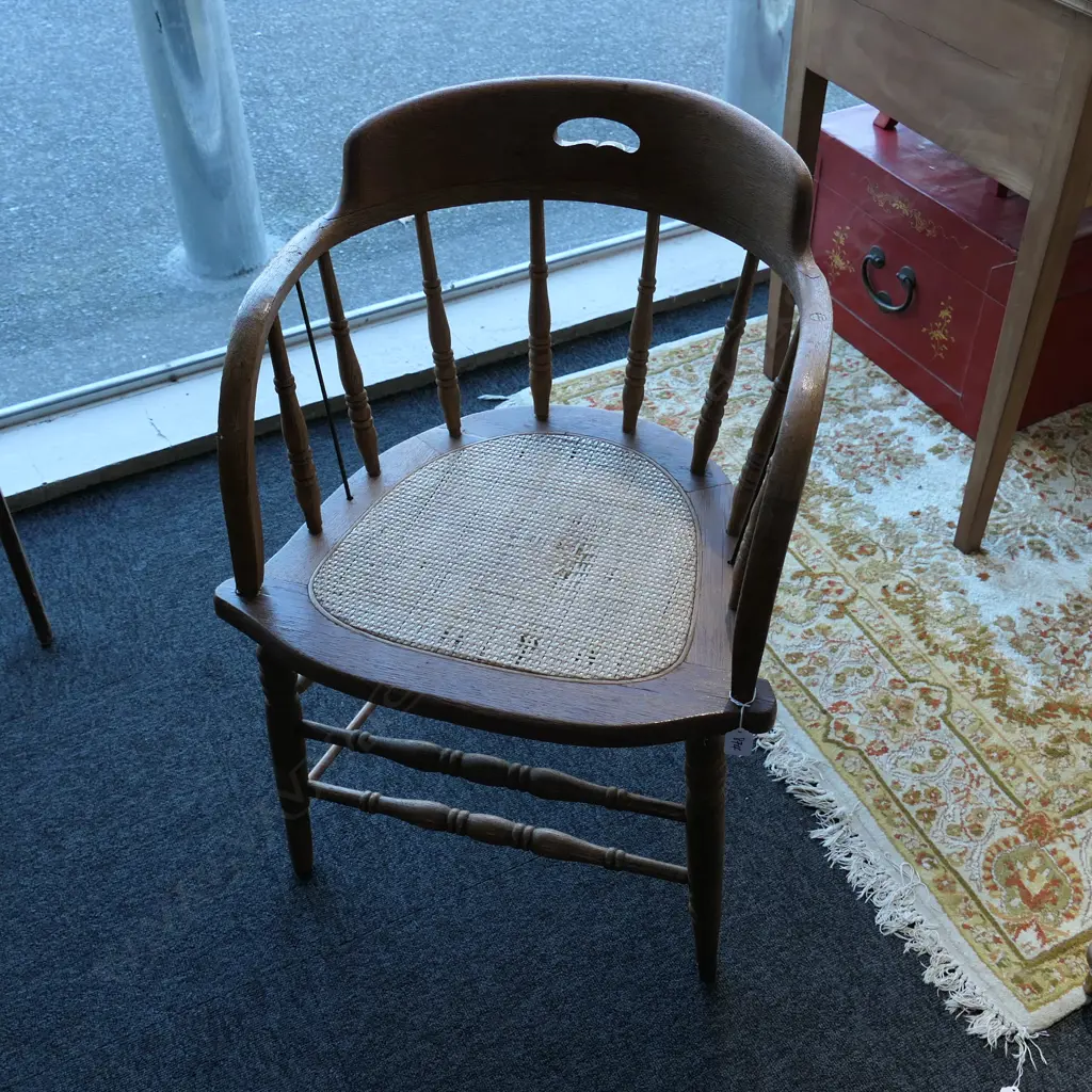 OAK DOUGLAS CHAIR Image 1++