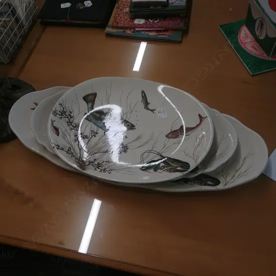 3 JOHNSON BROTHERS FISH SERVICE PLATTERS