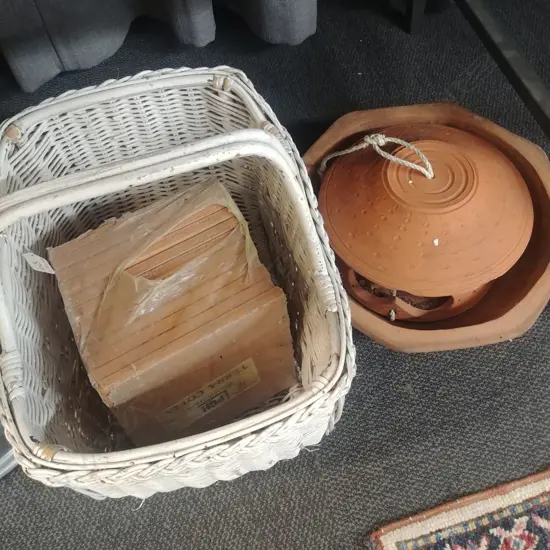 BASKET TILES & TERRACOTTA PLANT HOLDERS