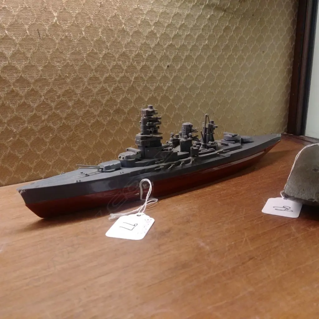 PLASTIC JAPANESE BATTLESHIP BY TAMIYA ' NGAGATO" Image 1++