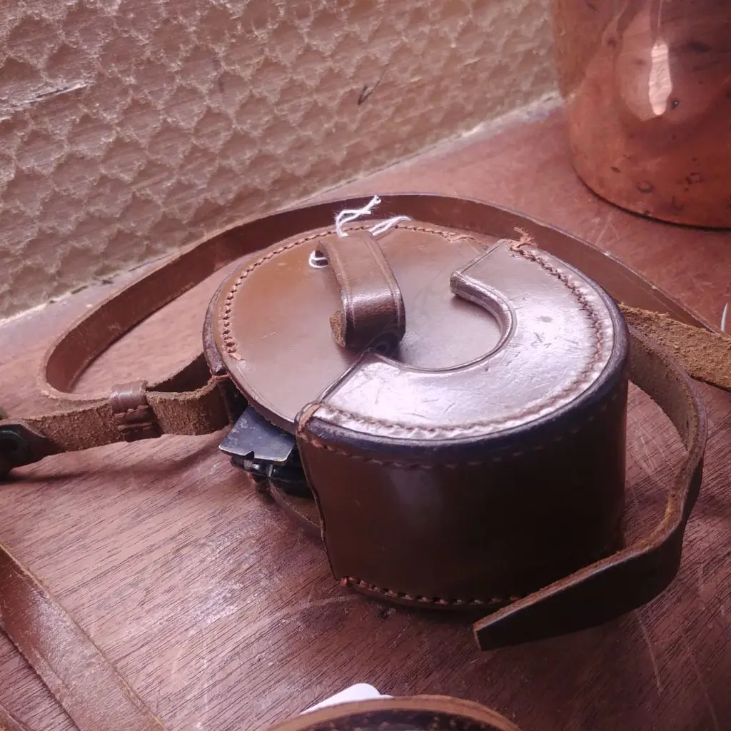 CASED MILITRY COMPASS Image 1++