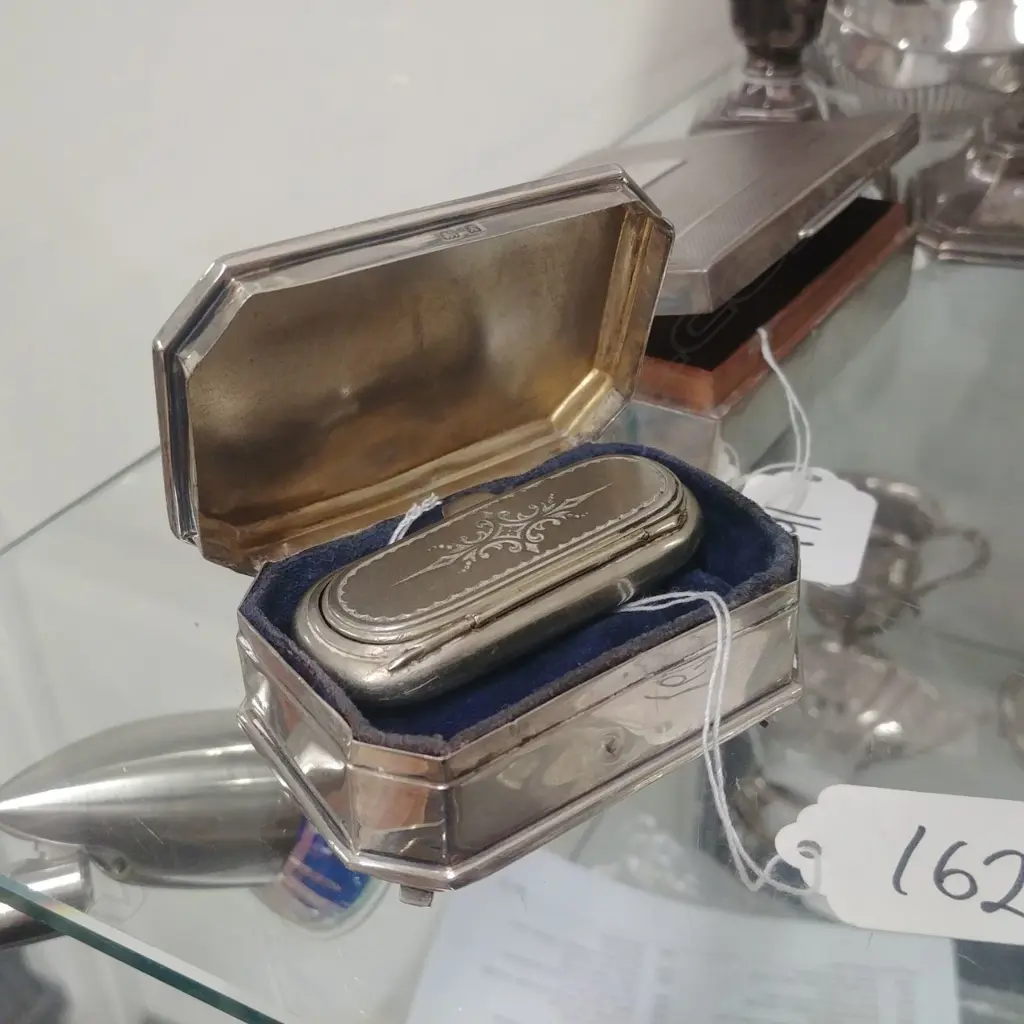 S/S LIDDED BOX + SNUFF BOX Image 1++