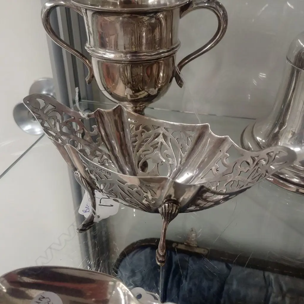 PIERCED S/S FOOTED BOWL 76g Image 1++