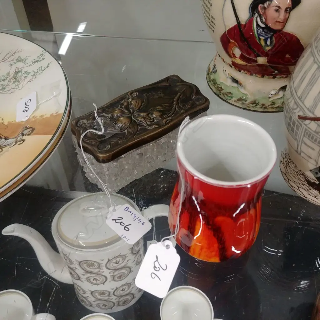 POOLE SMALL VASE & LIDDED BOX Image 1++