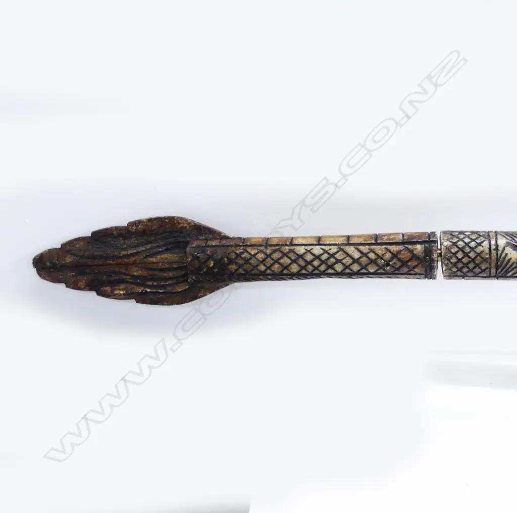 BONE BLOW  PIPE  ON STAND L. 860 Image 1++