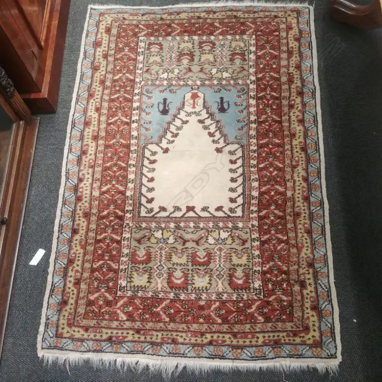 SMALL PERSIAN RUG Image 1++