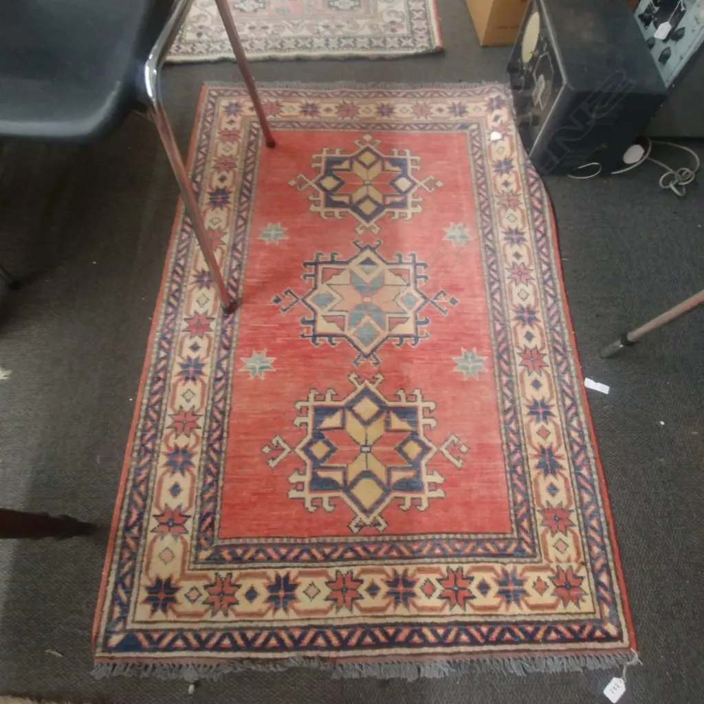 SMALL PERSIAN RUG Image 1++