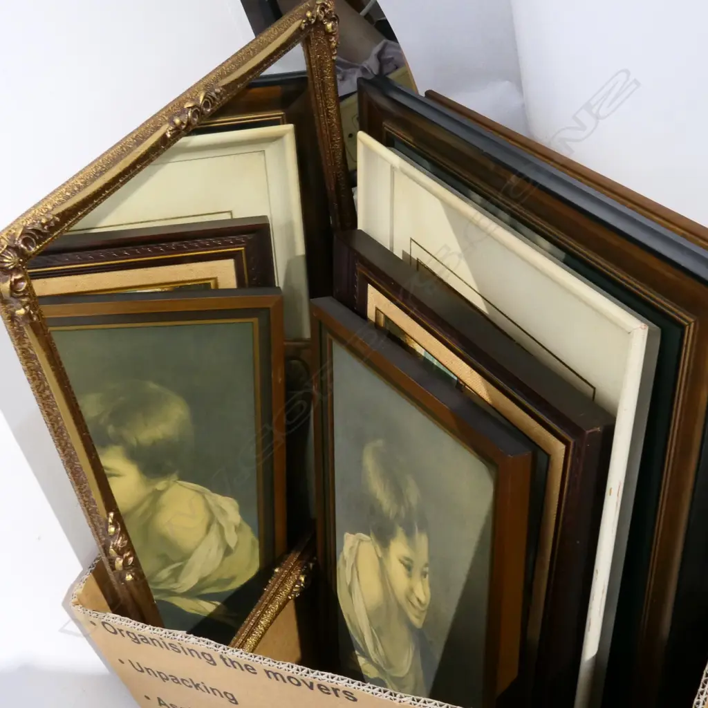 ASST FAMED PRINTS/OILS/TRAY ETC  Image 1++