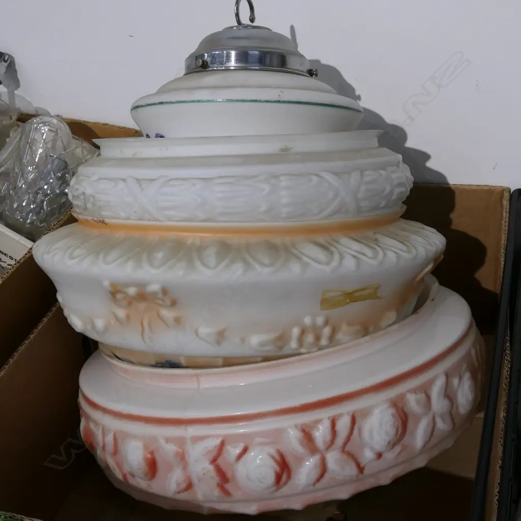 BOX LOT EDWARDIAN LIGHT SHADES Image 1++