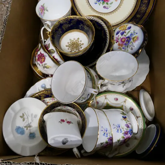 LOT ASST CHINA /WORCESTER/AYNSLEY ETC