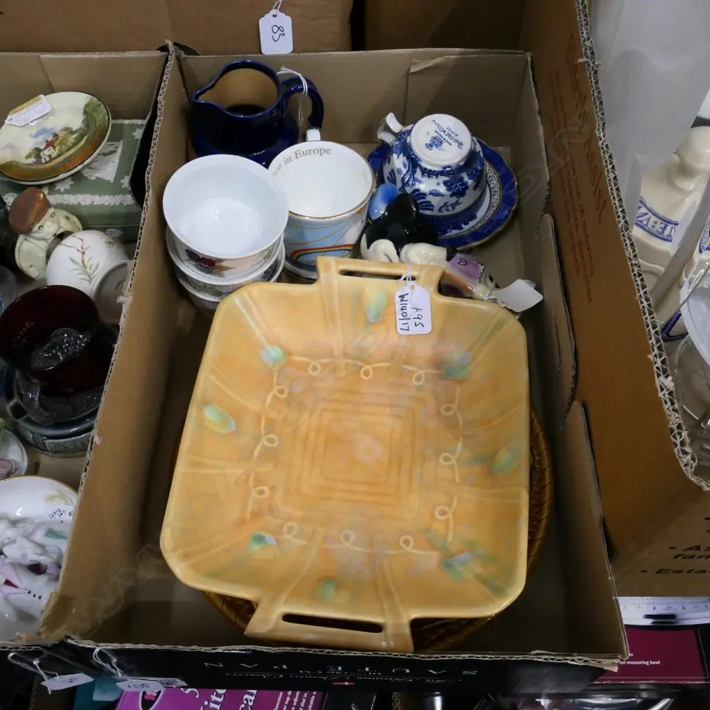 BOX LOT WILLOW, MINNIE MOUSE, R. DOULTON JUG, BESWICK ETC Image 1++