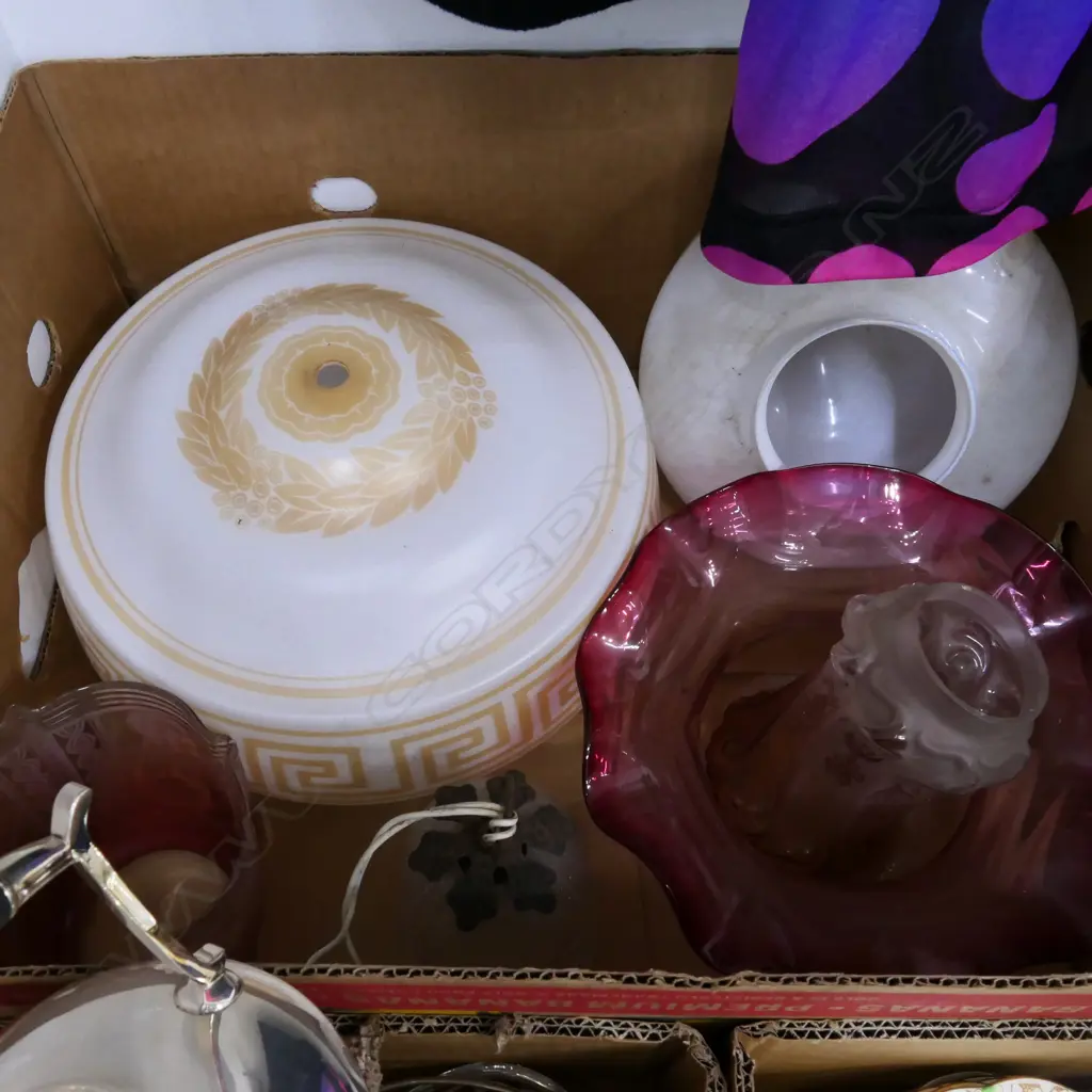 BOX LOT VICTORIAN CRANBERRY / ART DECO LIGHTSHADES Image 1++