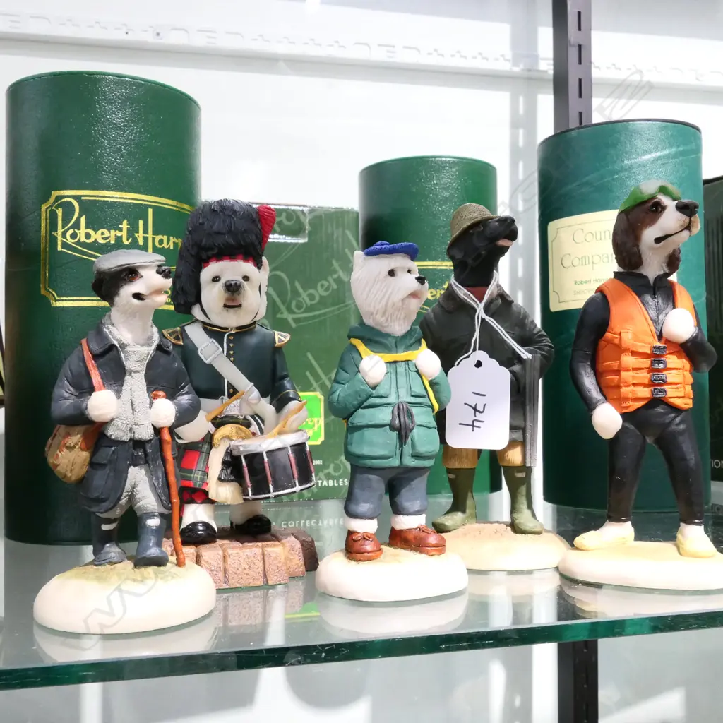 5 ROBERT HARROP RESIN DOGS - 4 BOXED Image 1++