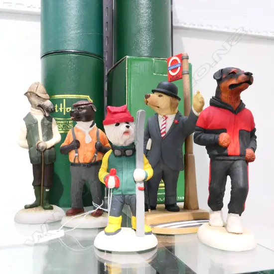 5 ROBERT HARROP RESIN DOGS - 4 BOXED