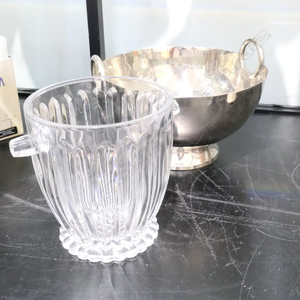 2 CHAMPAGNE BUCKETS Image 1++