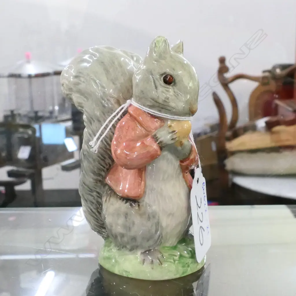 ROYAL ALBERT BEATRIX POTTER FIGURE 'TIMMY TIPTOES' Image 1++