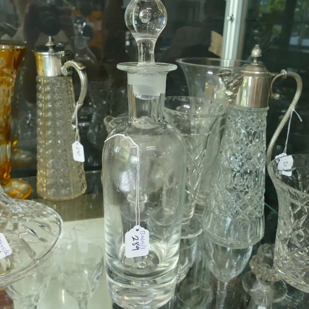 CRYSTAL DECANTER H 340 MM Image 1++