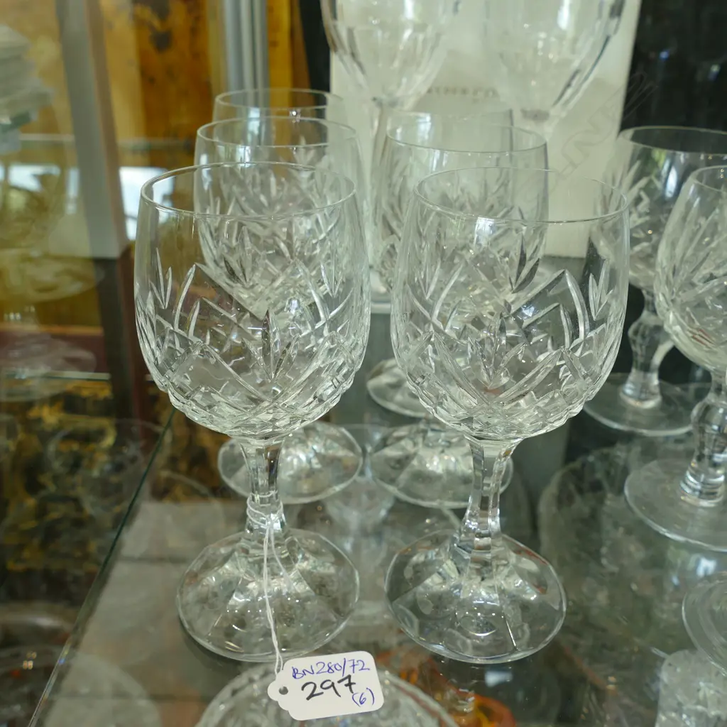 6 CRYSTAL WINE GLASSES Image 1++