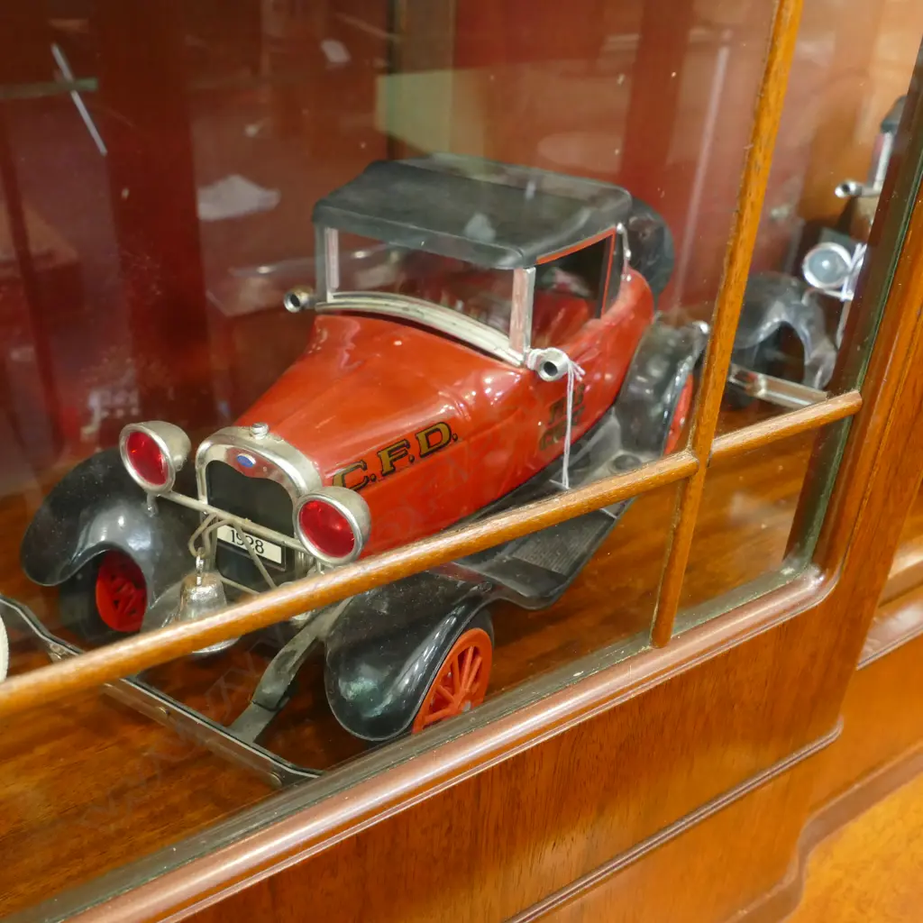 2 JIM BEAM DECANTERS FIRE CHIEF COUPE + ONE OTHER L370MM Image 1++