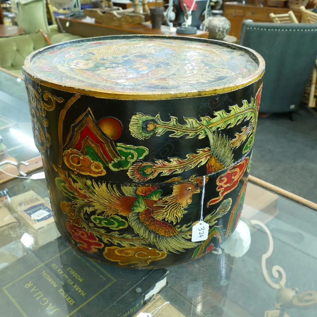 ORIENTAL LACQUERED LIDDED HAT BOX & contents... Image 1++