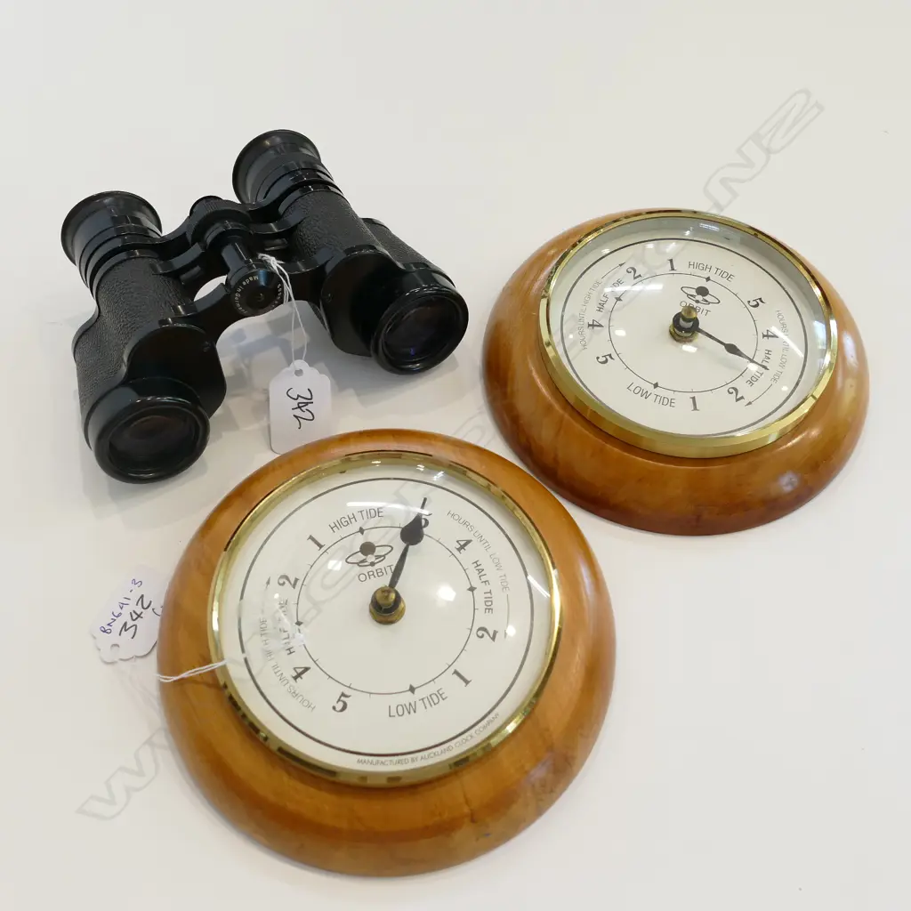 CARL ZEISS 8 X 30B BINOCULARS + 2 TIDE CLOCKS Image 1++