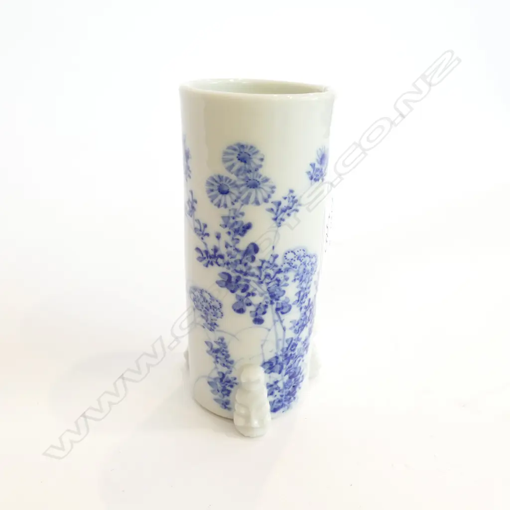 SMALL old chinese  B + W BRUSH POT H.135mm... Image 1++