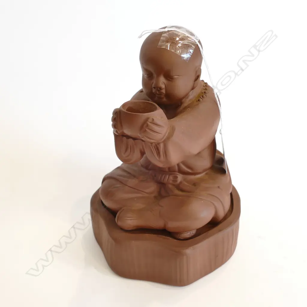 RED WARE FIGURE H 180 MM Image 1++