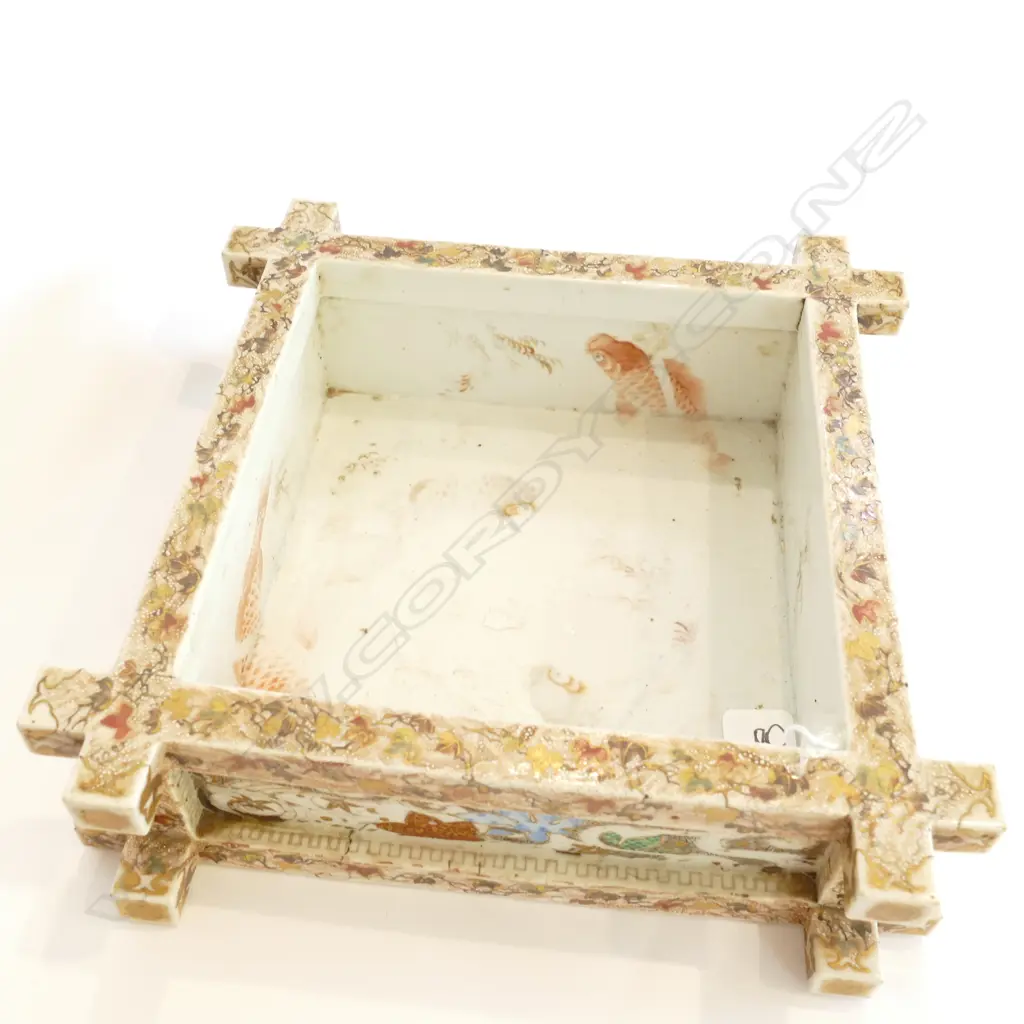 19thc JAPANESE GOLDFISH DECORATED SQUARE BOWL... Image 1++
