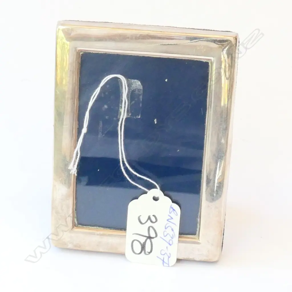 Photo frame London RC 105 grams  Image 1++