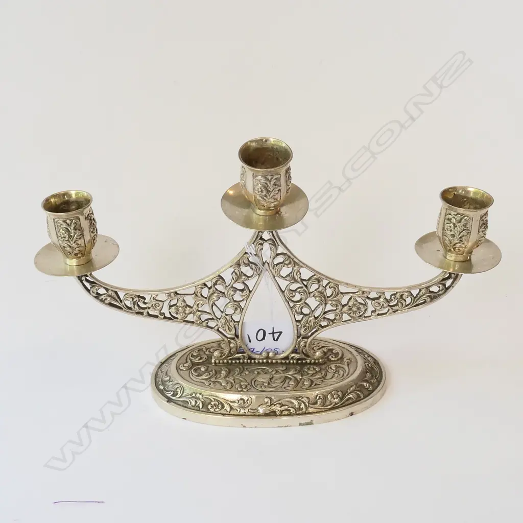 Triple candlestick holder marked 850 sillver holland 246 grams Image 1++