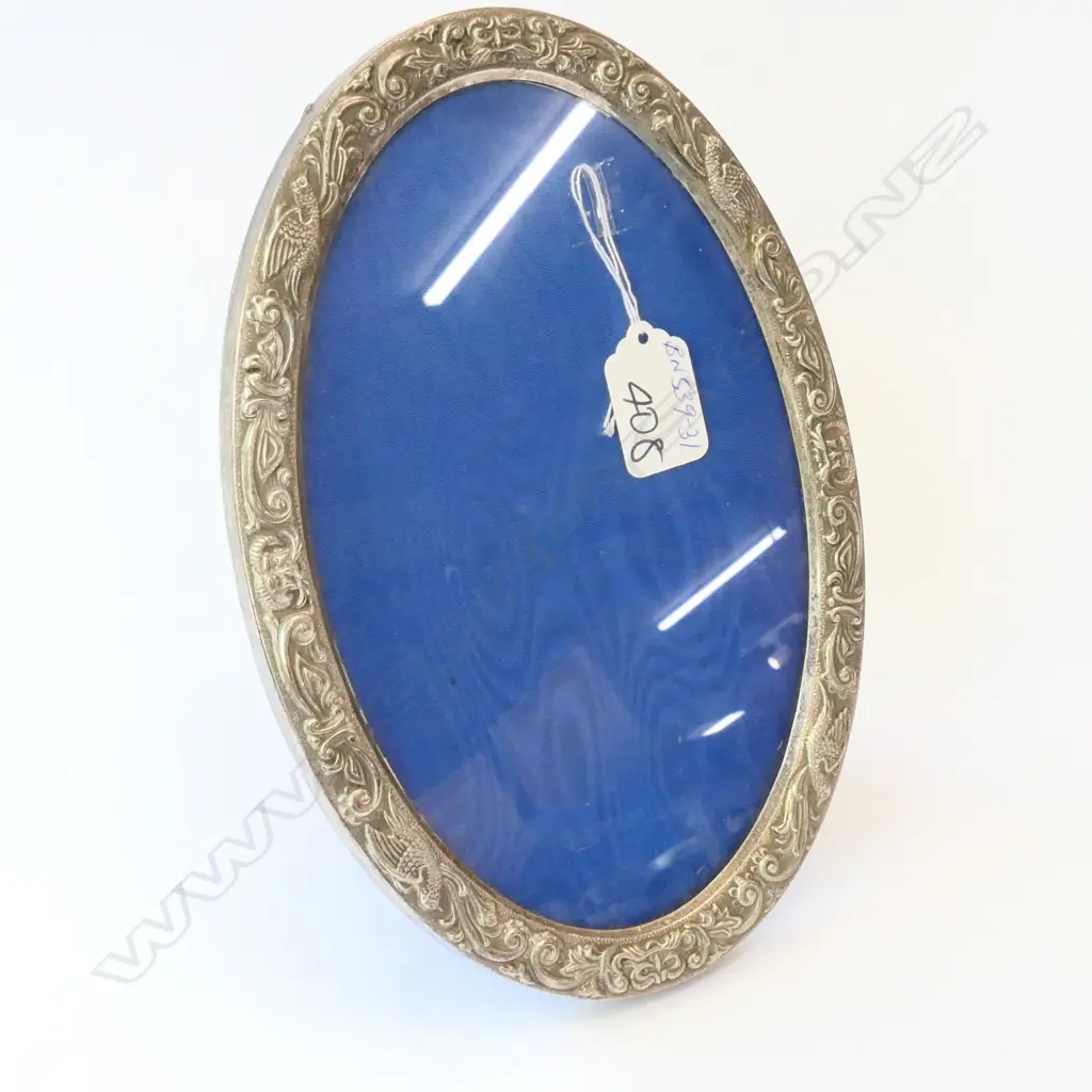 Oval Photo frame Birmingham  Image 1++