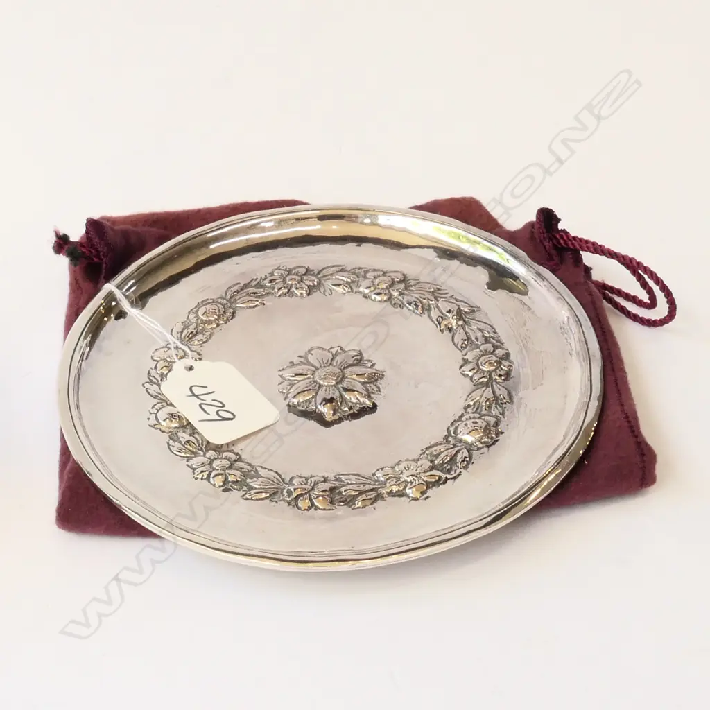 Round Dish  Greek 950 Sterling silver 124 grams in red tarnish proof bag Image 1++