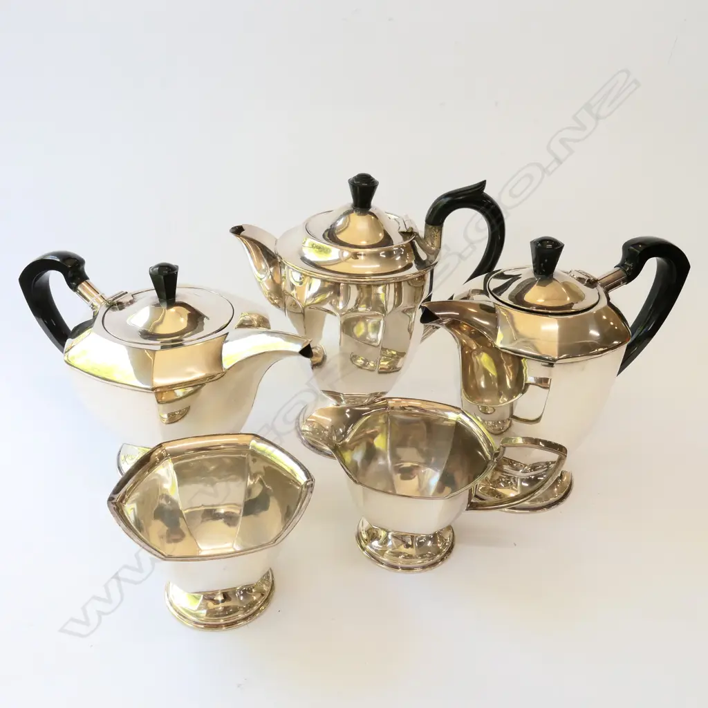 SILVER PLATE 5 PCE TEA / COFFEE SET Image 1++