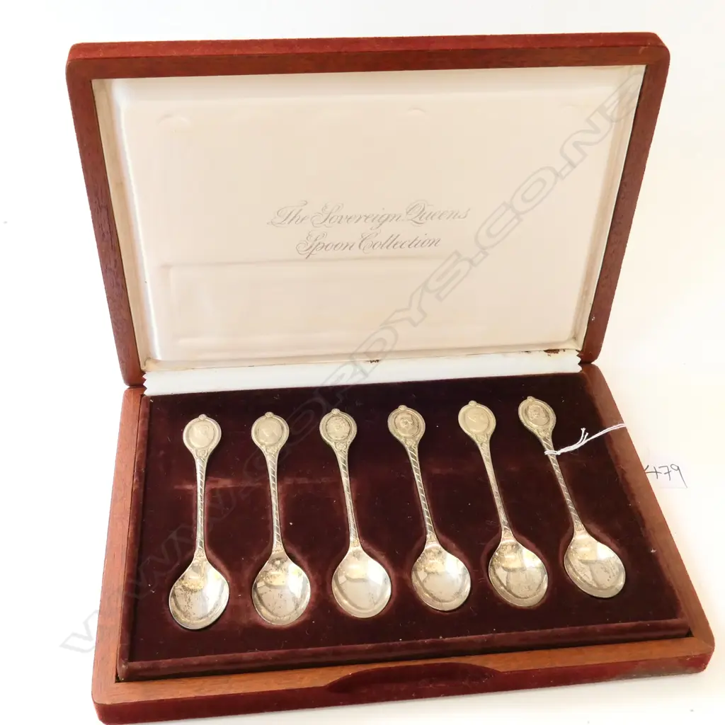 6 CASED STG SILVER SPOONS QUEENS OF ENGLAND, 1977 Image 1++
