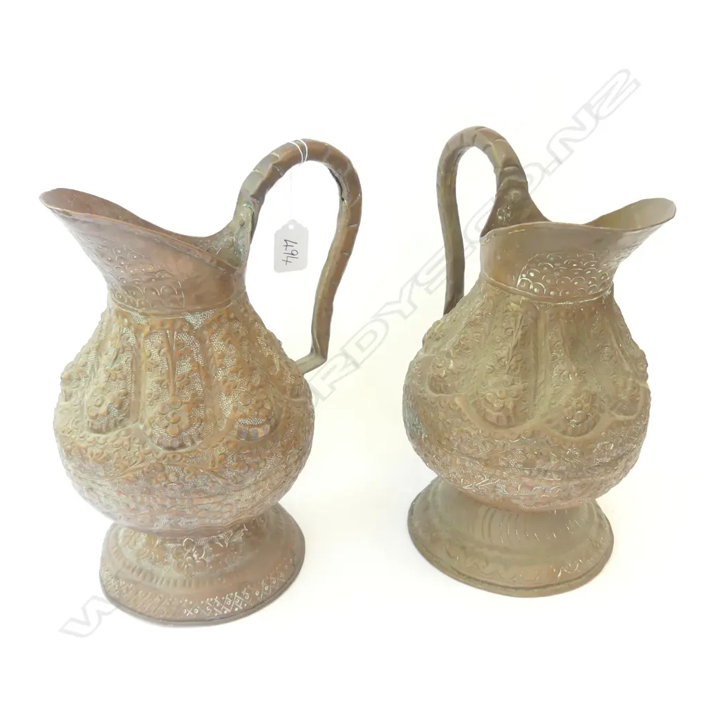 2 ANTIQUE INDIAN COPPER JUGS 270MM H Image 1++