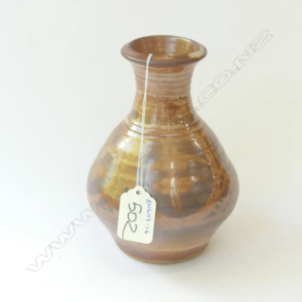 PETER STICHBURY SMALL VASE, REPEATING WAX-RESIST PATTERN Image 1++