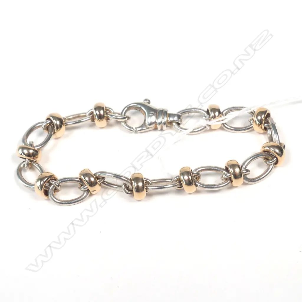 9CT GOLD AND SILVER BRACELET Image 1++