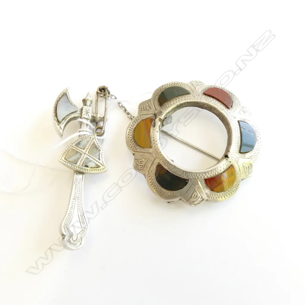 2X SILVER AGATE SCOTTISH BROOCHES Image 1++