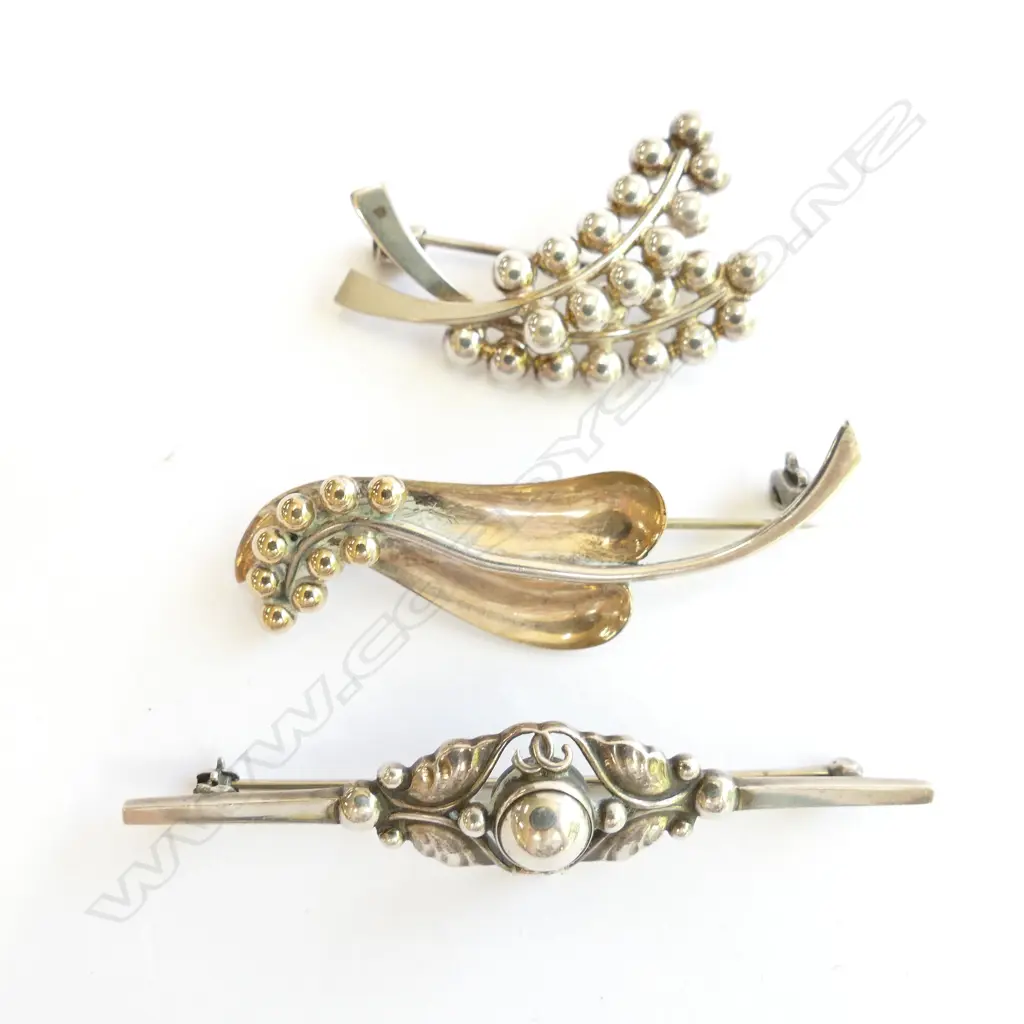 THREE DANISH SILVER BROOCHES (ONE JENSEN) Image 1++