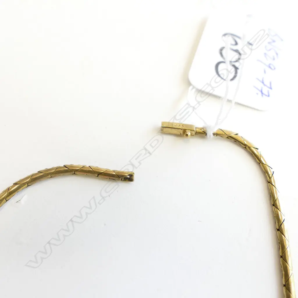 8ct GOLD CHAIN  FLAT LINK 9.5GMS CATCH A.F Image 1++