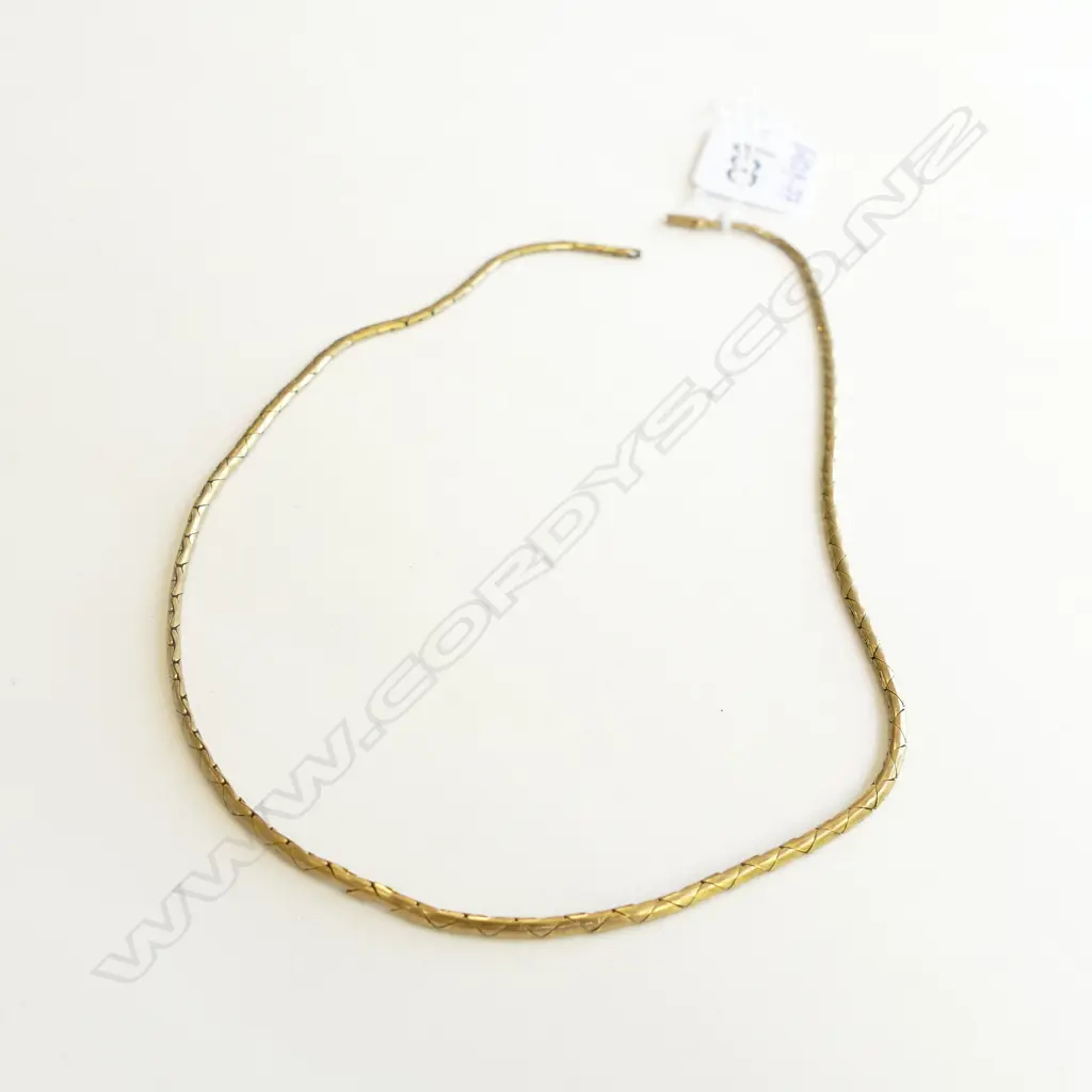 8ct GOLD CHAIN  FLAT LINK 9.5GMS CATCH A.F Image 1++