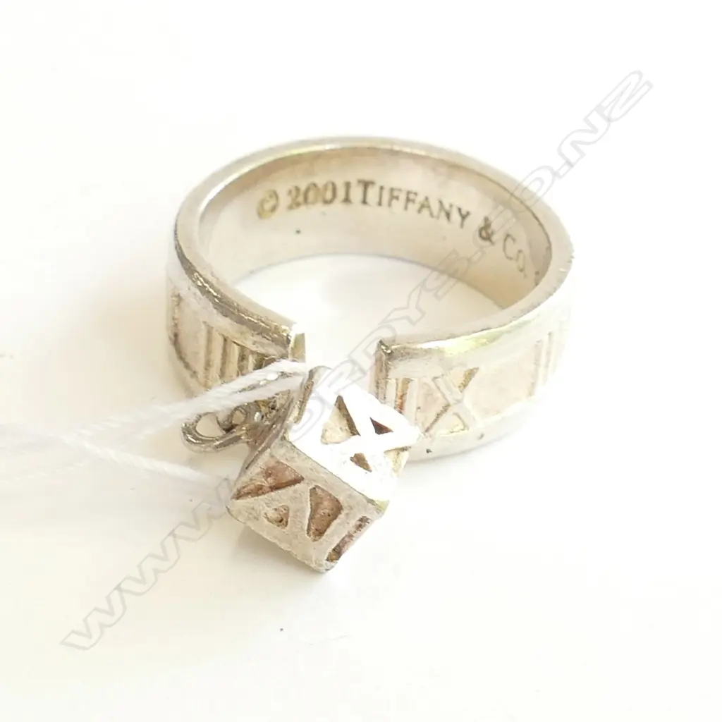TIFFANY MARKED SILVER RING Image 1++